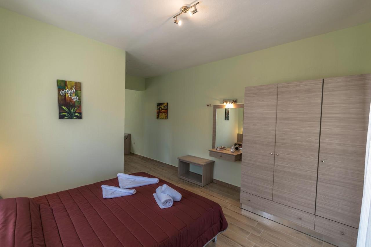 Albatros Apartments Skala Potamia  Bagian luar foto